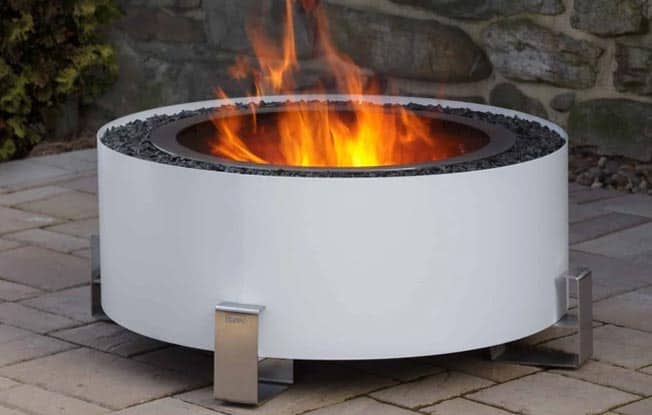 Breeo-Luxeve-fire-pit-in-white breeo luxeve fire pit in white
