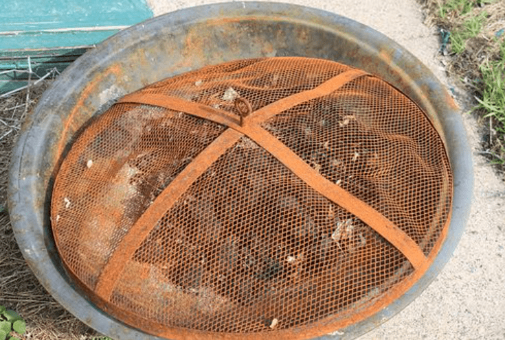 how to clean rusty firepit